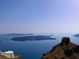 Tholos Resort Volcano View
