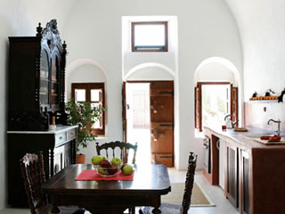 Villa Io Indoor Santorini