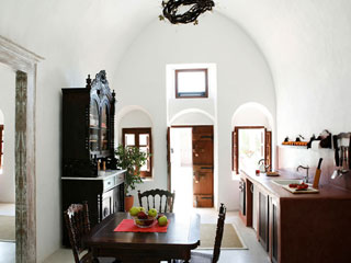 Villa Io Santorini Dining Area