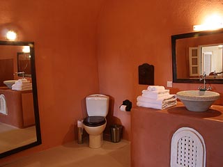 Villa Ivi Santorini Bathroom