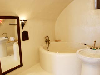 Villa Winery Canava Mansions Bathroom
