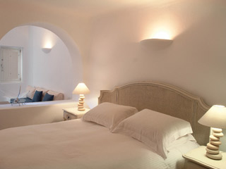 White Hotel Imerovigli Bedroom