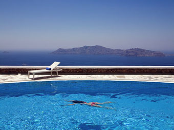 Filotera Xenones Santorini Pool