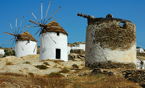 santorini cruise - ios windmills