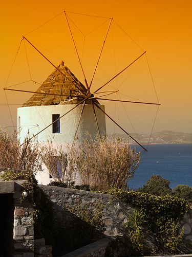 santorini cruise - paros