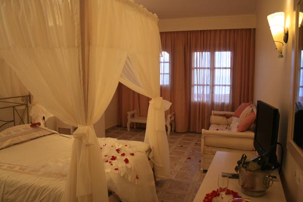belvedere suites santorini