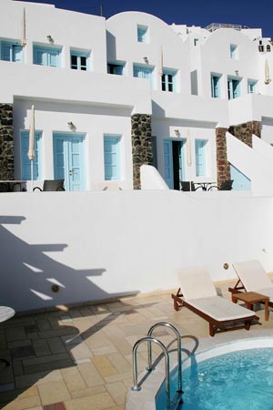 tholos hotel santorini