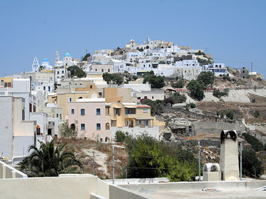 santorini - pyrgos village
