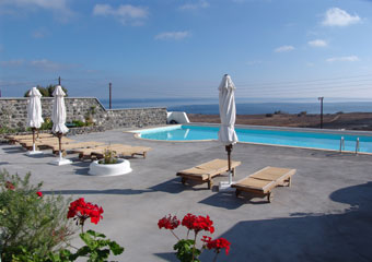 Aghios Artemios Traditional Houses hotel santorini pool