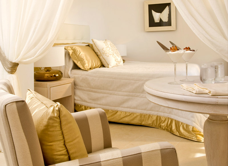 Andromeda Gold Suites