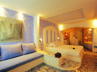 Astarte Honeymoon Suites  hotel Santorini-bedroom