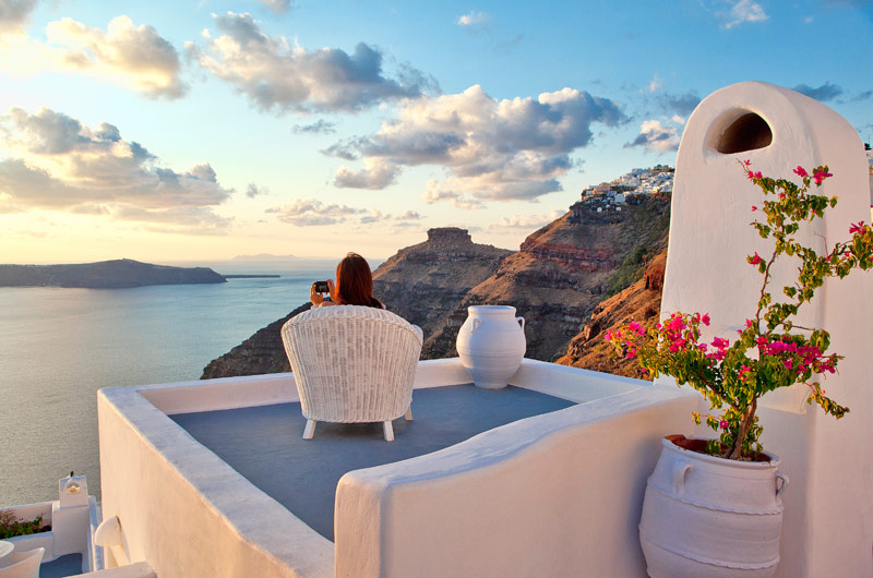 Cliffside Suites Santorini hotel exterior