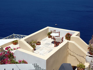 cori rigas apartments santorini - cori rigas room 