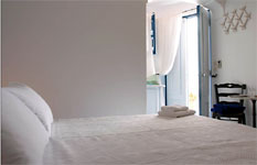 Ikies Hotel -gardeners house-Santorini Greece