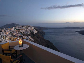 Ira hotel Santorini breakfast room