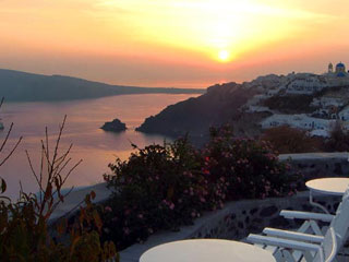 Nikos Villas
