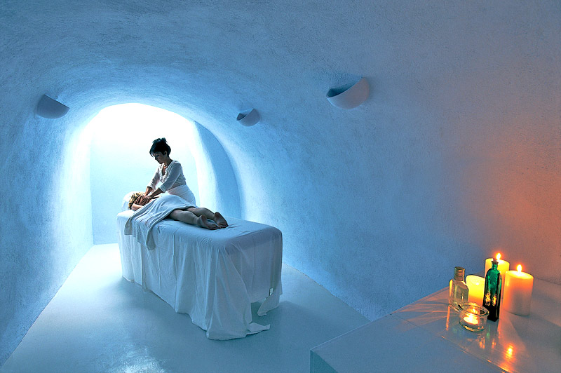 Notos Spa Santorini Therme rooms