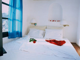 Porto Fira Santorini hotel room