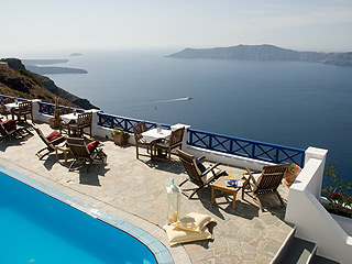 Regina Mare Villas Santorini restaurant view