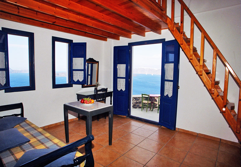 Apanemo hotel - santorini travel-Apanemo hotel room