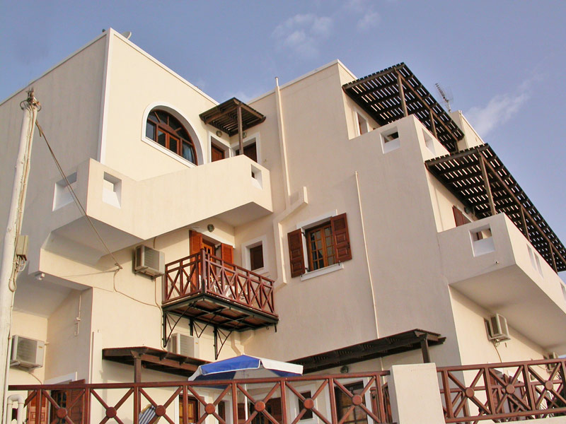 Erato Apartments