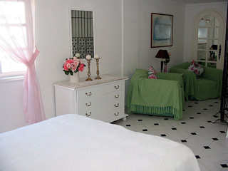santorini hotel greece-room view-lampetia villas 