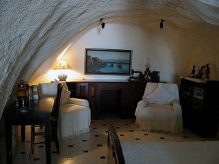 santorini hotel greece-caldera view hotels-lampetia villas room