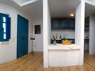 Oia's Sunset Hotel Apartments