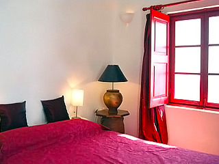 Oniro Suites -room-santorini hotel greece 