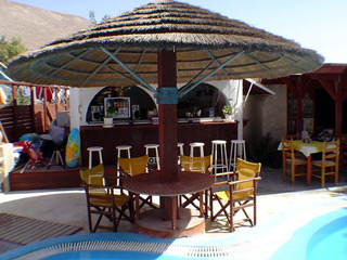 Vasilis Rooms hotel santorini Greece Vasilis Rooms hotel pool bar