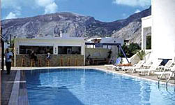 anemones- santorini accommodation -  anemones pool