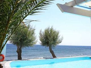 sigalas hotel- santorini accommodation - sigalas pool