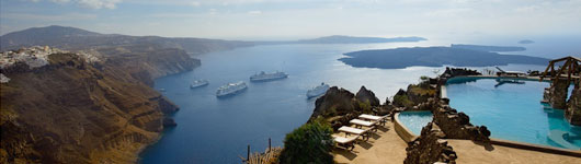 Honeymoon Petra Villas Hotels in Santorini