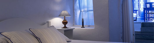 Villa on the Rocks santorini budget hotel